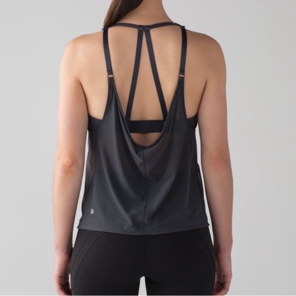 lululemon revitalize Gray Women's Tank Top size 8
